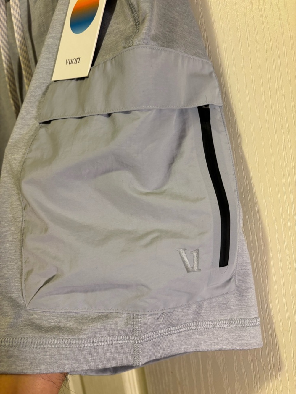 Vuori Men’s “Sunday Performance Utility” Short 8” Inseam (M) *SOLD OUT AT VUORI* - Picture 6 of 7